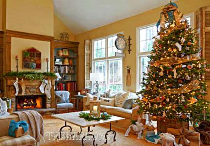 Ваше рождественское дерево ослепительным сделает сочетание мятного, серебристого и белого цвета